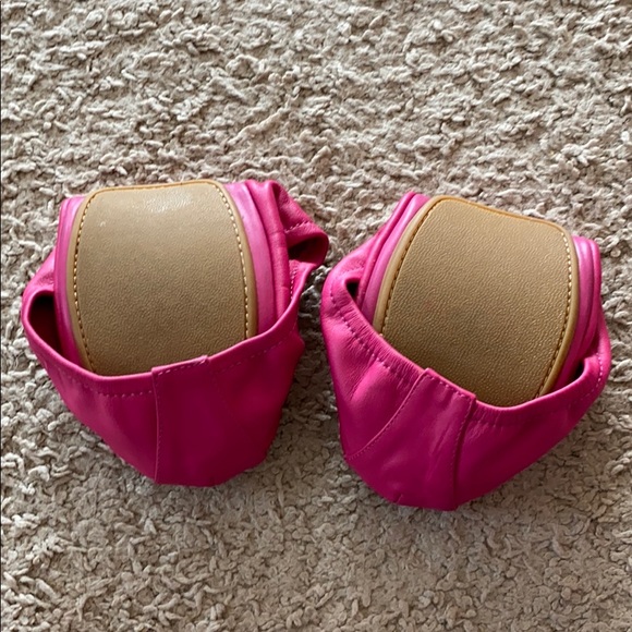 Beautifully soft fuchsia Storehouse flats size 11 - Picture 12 of 12